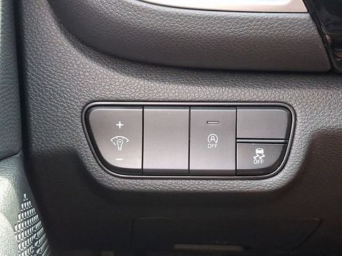 Used 2024 Kia Seltos S AWD/4WD image 27