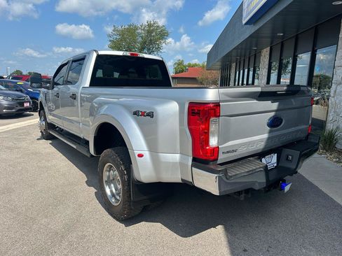 Used 2019 Ford F350 XLT AWD/4WD image 5