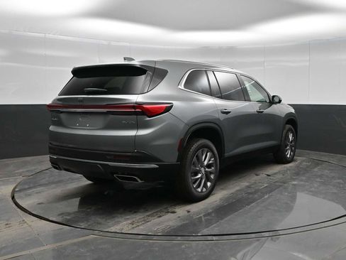 New 2026 Buick Enclave Preferred FWD image 7