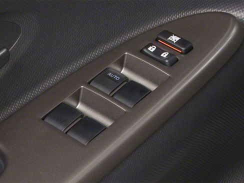 Used 2010 Scion xD FWD image 21