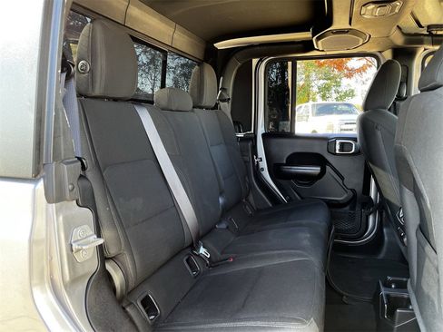 Used 2020 Jeep Gladiator Sport w/ Quick Order Package 24S image 26