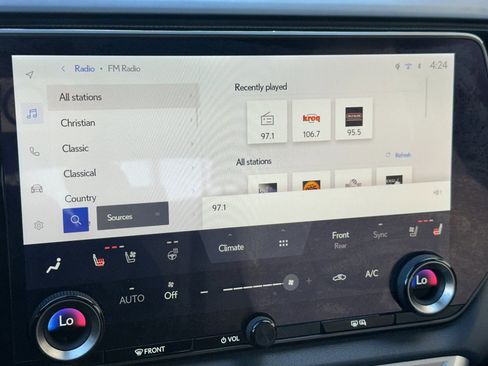 Used 2024 Lexus RX 350 Premium image 21