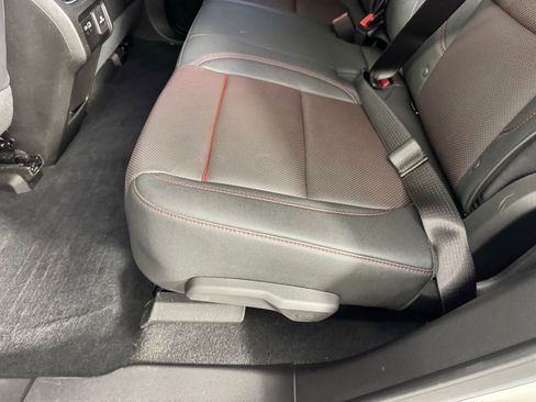 Used 2024 Chevrolet Blazer RS w/ Enhanced Convenience Package image 27