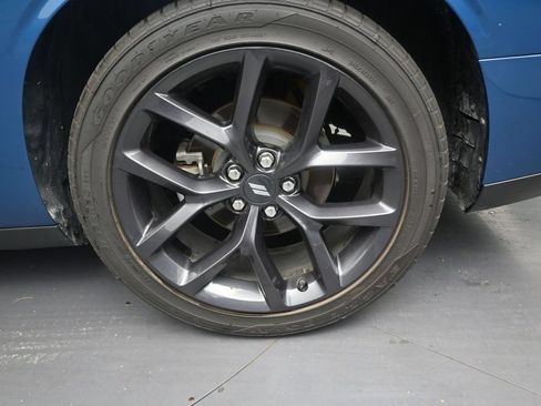 Used 2021 Dodge Challenger R/T w/ Blacktop Package RWD image 10