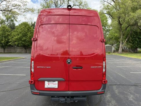 Used 2025 Mercedes-Benz Sprinter 3500 image 7