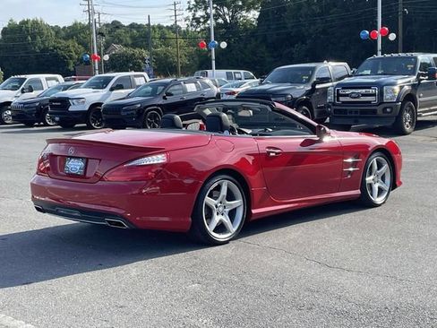 Used 2014 Mercedes-Benz SL 550 image 11