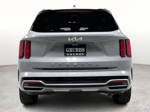 Used 2022 Kia Sorento SX image 6