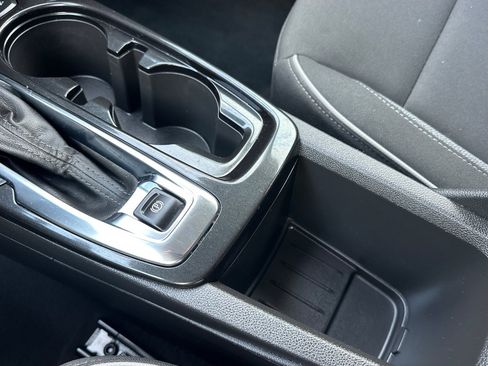 Used 2024 Chevrolet TrailBlazer LT w/ Convenience Package image 39