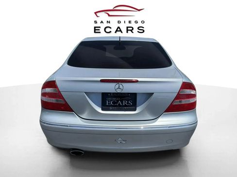 Used 2005 Mercedes-Benz CLK 320 Coupe image 19