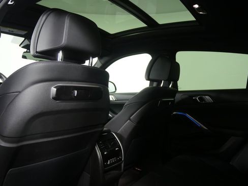 Used 2025 BMW X6 xDrive40i image 13