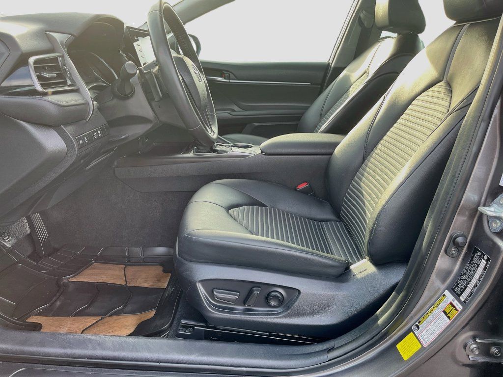 Used 2023 Toyota Camry SE FWD image 19