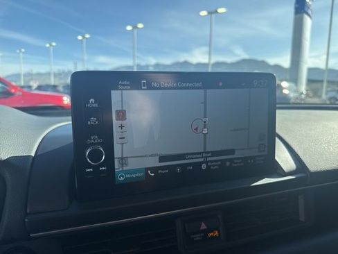 Used 2025 Honda Pilot Black Edition image 23