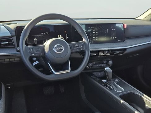 New 2026 Nissan Kicks SV w/ Cold Weather Package image 13