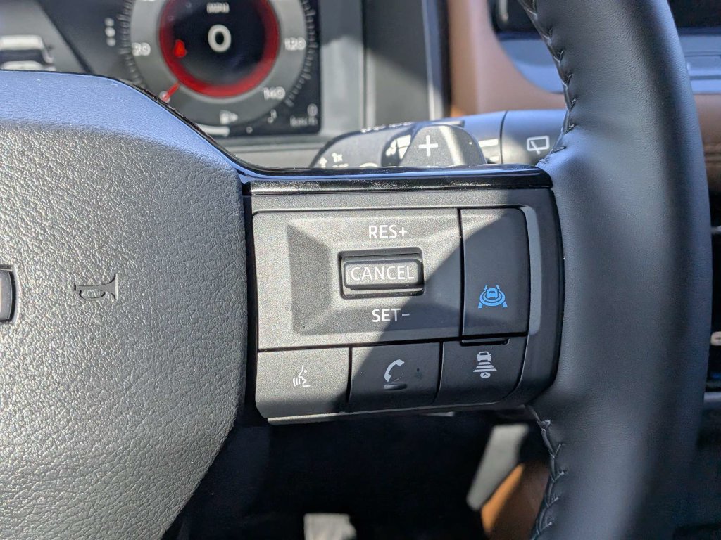 Used 2026 Nissan Rogue Platinum w/ Platinum Premium Package AWD/4WD image 22