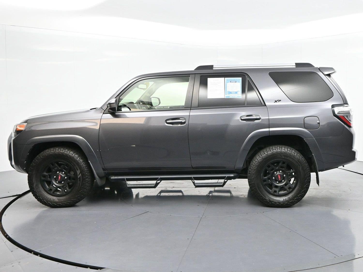 Used 2021 Toyota 4Runner SR5 RWD image 4