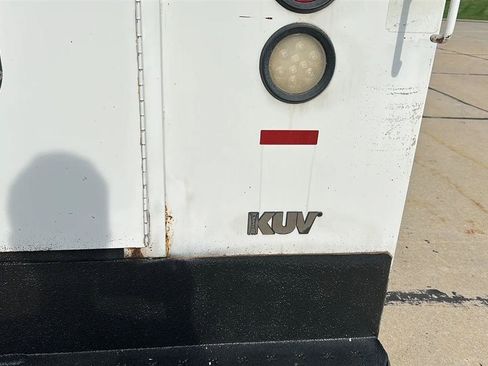 Used 2011 Chevrolet Silverado 3500 W/T RWD image 10