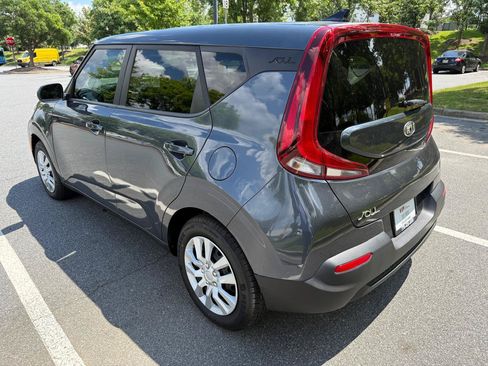 Used 2020 Kia Soul LX FWD image 7