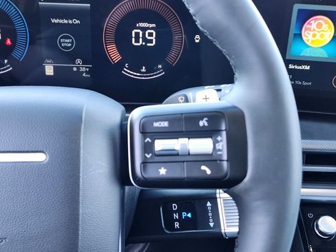 New 2026 Hyundai Santa Fe SE image 27