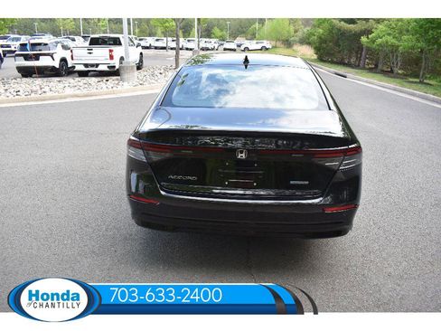 New 2026 Honda Accord Hybrid EX-L image 6