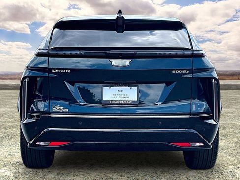 Certified 2024 Cadillac Lyriq Luxury w/ Nappa Leather Package AWD/4WD image 6