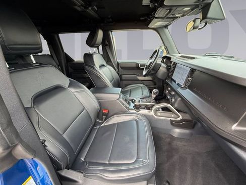 Used 2021 Ford Bronco First Edition AWD/4WD image 17
