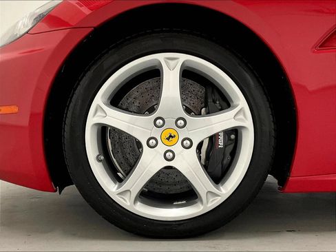 Used 2013 Ferrari California RWD image 35