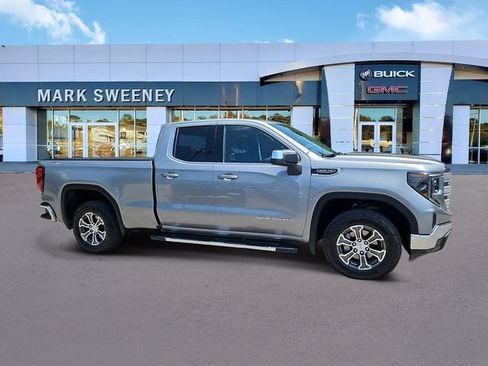Used 2023 GMC Sierra 1500 SLE AWD/4WD image 31