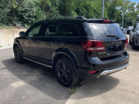 Used 2018 Dodge Journey Crossroad AWD/4WD image 4