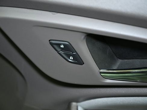 Used 2024 Chevrolet Malibu LT image 57