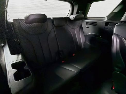 Used 2023 Hyundai Palisade Calligraphy AWD/4WD image 35