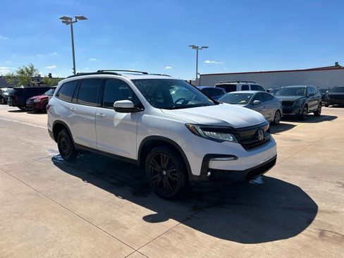 Used 2021 Honda Pilot Black Edition image 4