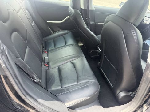 Used 2019 Tesla Model 3 Long Range RWD image 16
