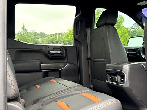 Used 2022 GMC Sierra 1500 AT4 w/ AT4 Premium Package AWD/4WD image 11