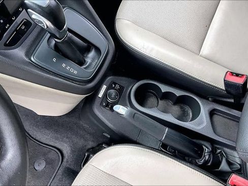 Used 2017 Ford Transit Connect Titanium w/ Titanium Premium Package FWD image 13
