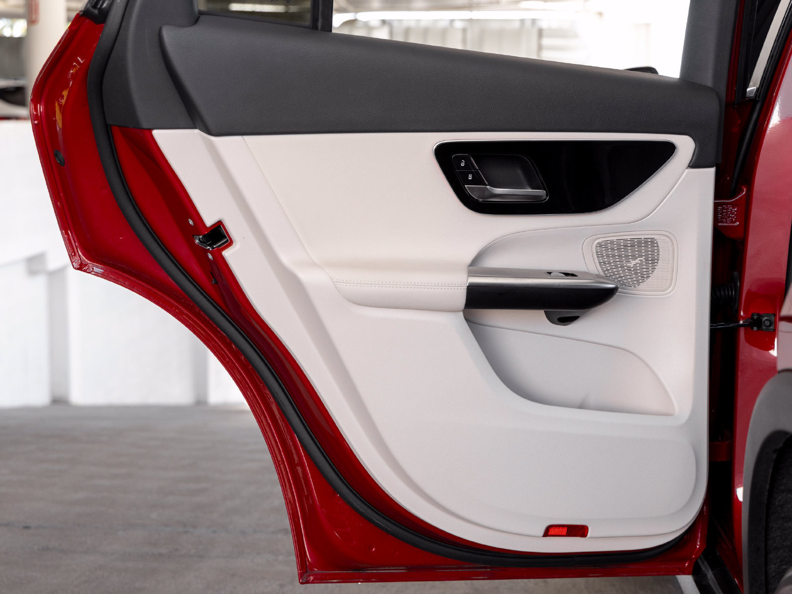 Certified 2026 Mercedes-Benz GLC 300 image 19
