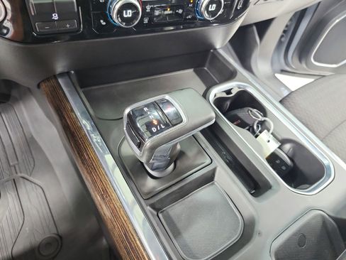 Used 2024 GMC Sierra 1500 Elevation w/ Preferred Package image 26