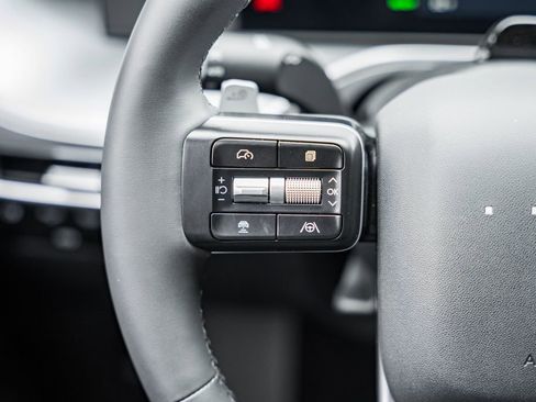 New 2026 Hyundai Ioniq 9 SEL image 27