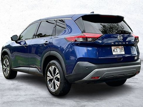Used 2021 Nissan Rogue SV image 12