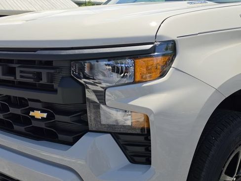 New 2026 Chevrolet Silverado 1500 Custom AWD/4WD image 10