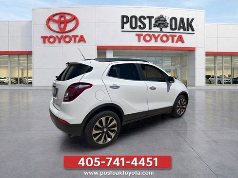 Used 2021 Buick Encore Preferred FWD image 14