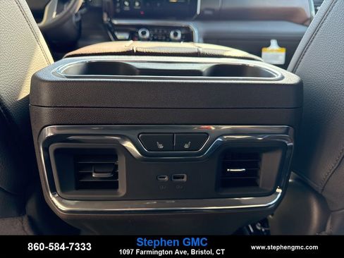 New 2026 GMC Sierra 2500 Denali w/ Denali Reserve Package AWD/4WD image 11