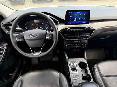 Used 2022 Ford Escape SEL FWD image 14