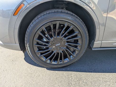 Used 2022 Lincoln Corsair Reserve image 11