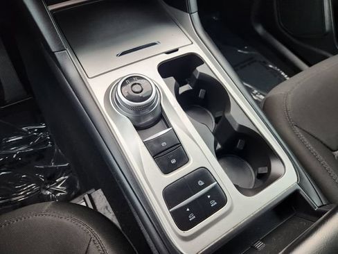 Used 2023 Ford Explorer XLT RWD image 24