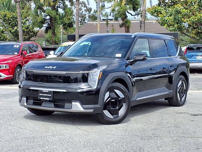 New 2026 Kia EV9 Wind