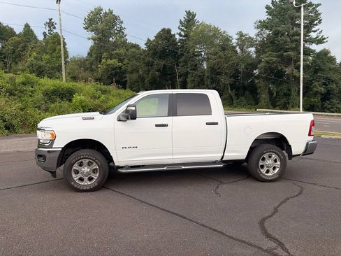 Used 2024 RAM 2500 Big Horn AWD/4WD image 6
