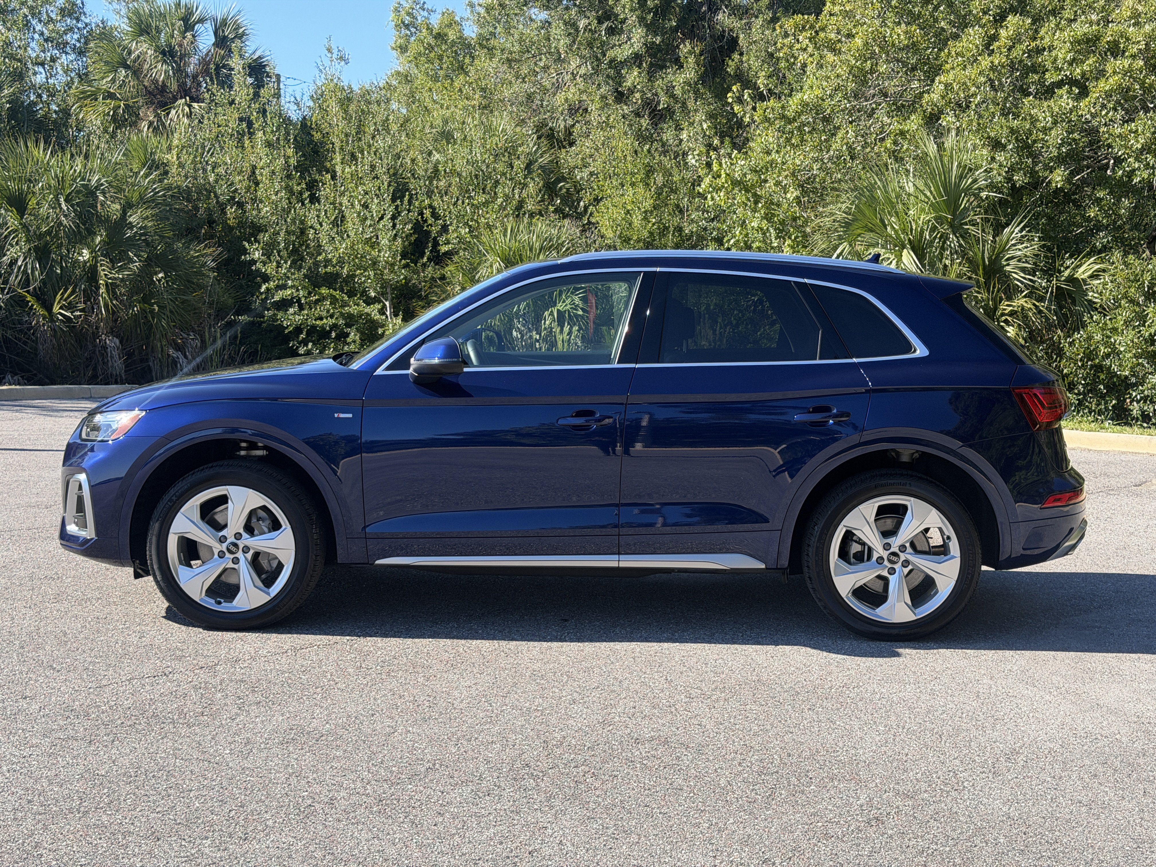 Certified 2023 Audi Q5 2.0T Premium Plus AWD/4WD image 5