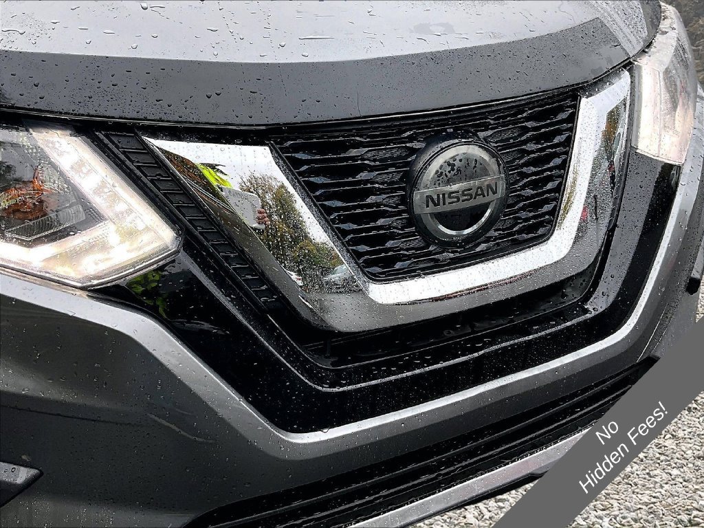 Used 2018 Nissan Rogue SV w/ Premium Package AWD/4WD image 20