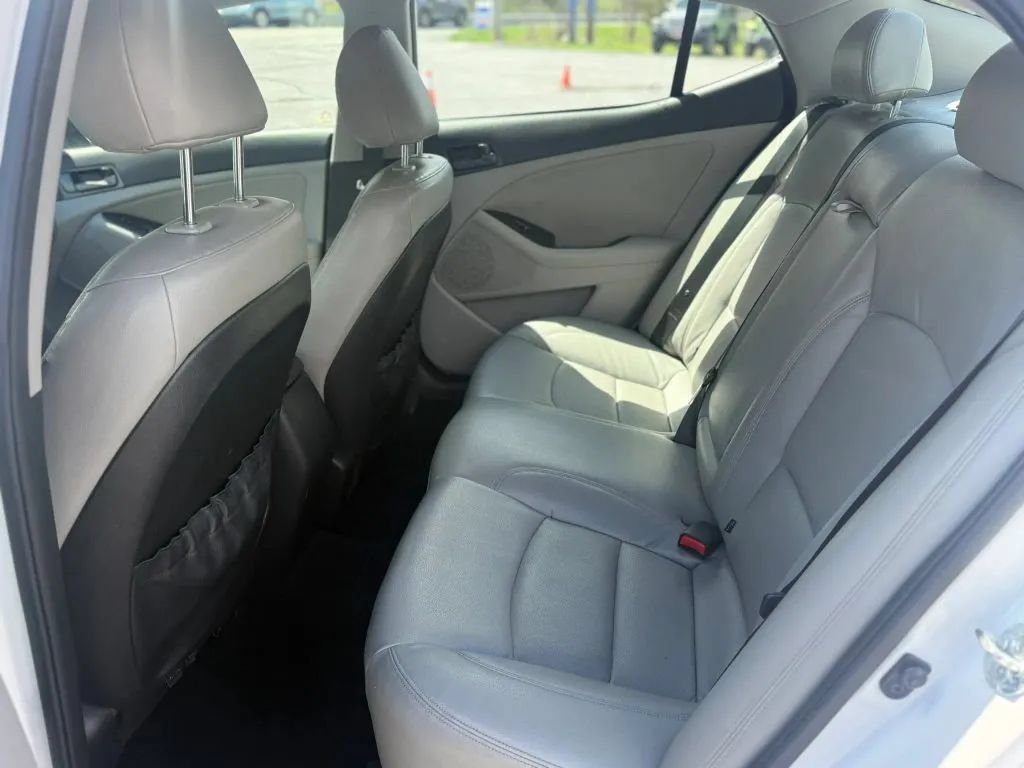 Used 2015 Kia Optima LX w/ LX Convenience Package FWD image 13
