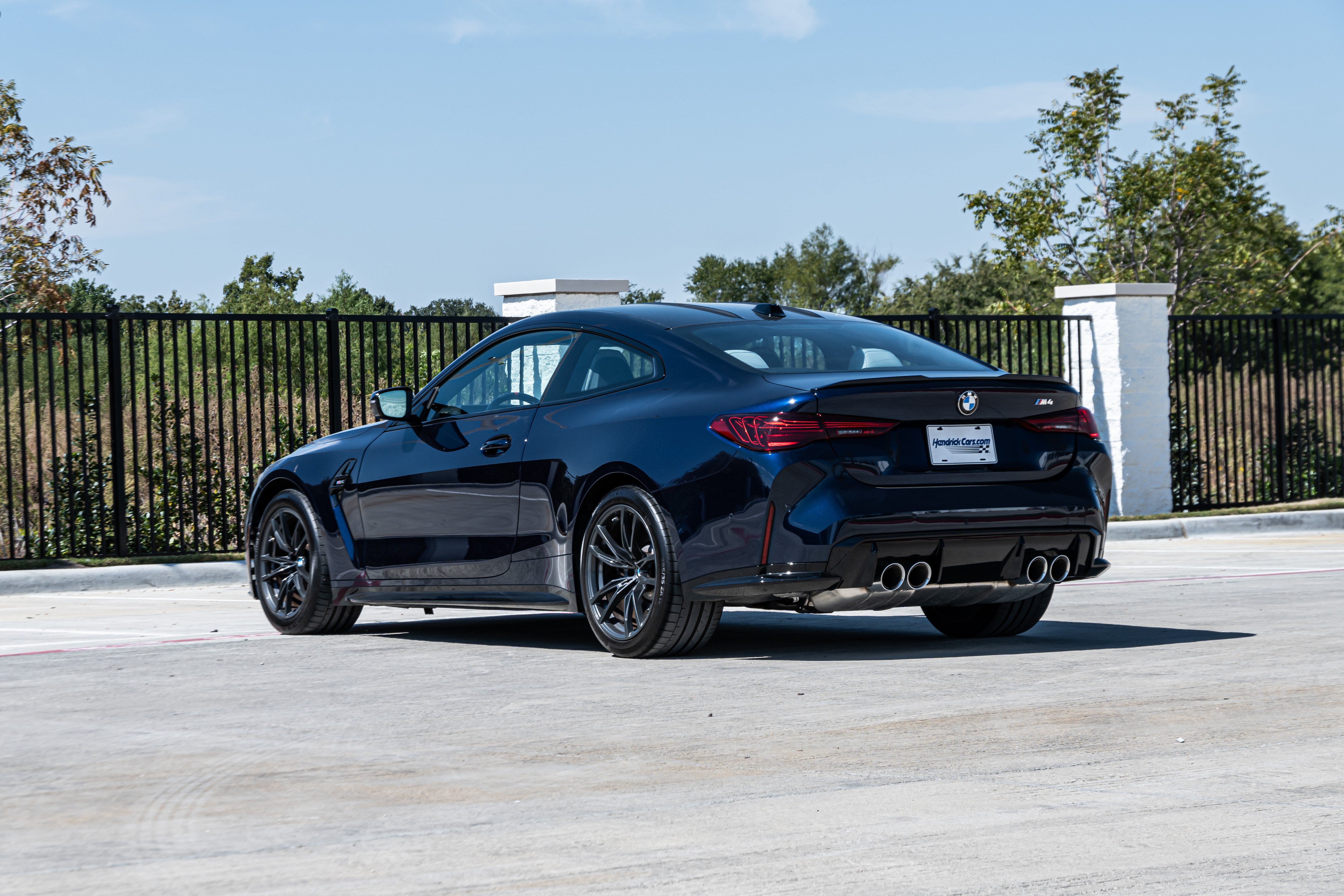 Used 2026 BMW M4 Coupe w/ Executive Package RWD image 7
